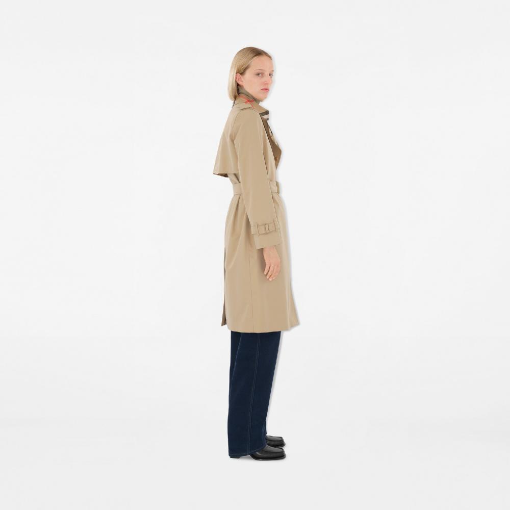 Burberry Trench coat largo en gabardina con cuello CheckPrecio 2.250 00 € Grandes ahorros