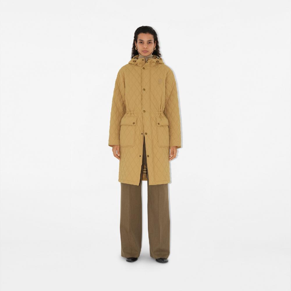 Burberry Parka en nailon acolchadoPrecio 1.450 00 € Rebajas