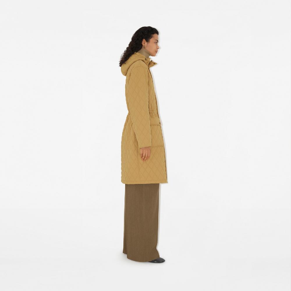 Burberry Parka en nailon acolchadoPrecio 1.450 00 € Rebajas