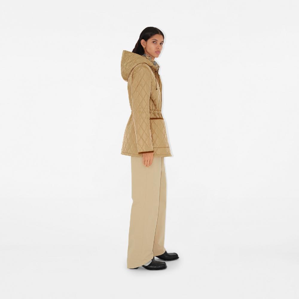 Burberry Parka en nailon acolchadoPrecio 1.350 00 € Venta caliente