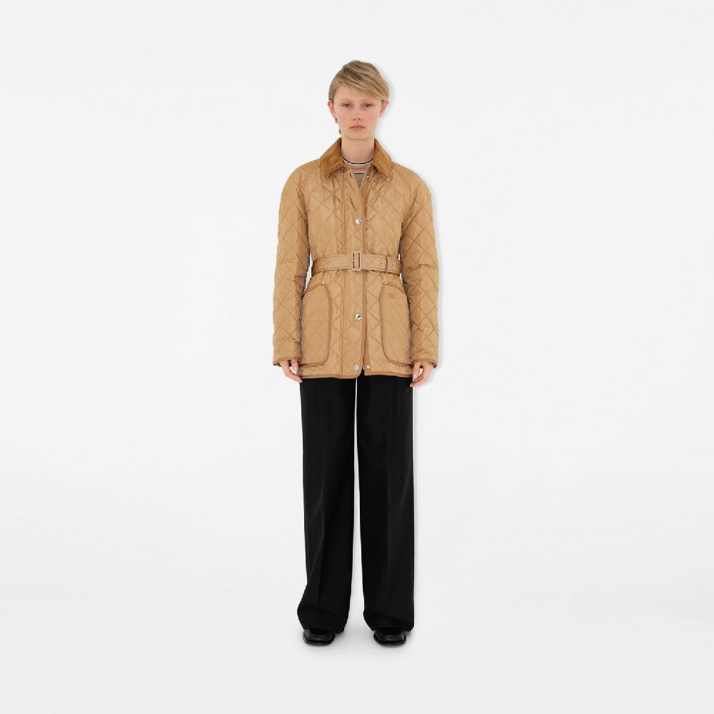 Burberry Chaqueta rústica acolchada en nailonPrecio 990 00 € Ventas relámpago
