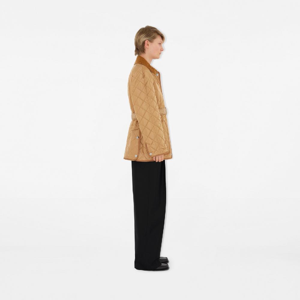Burberry Chaqueta rústica acolchada en nailonPrecio 990 00 € Ventas relámpago