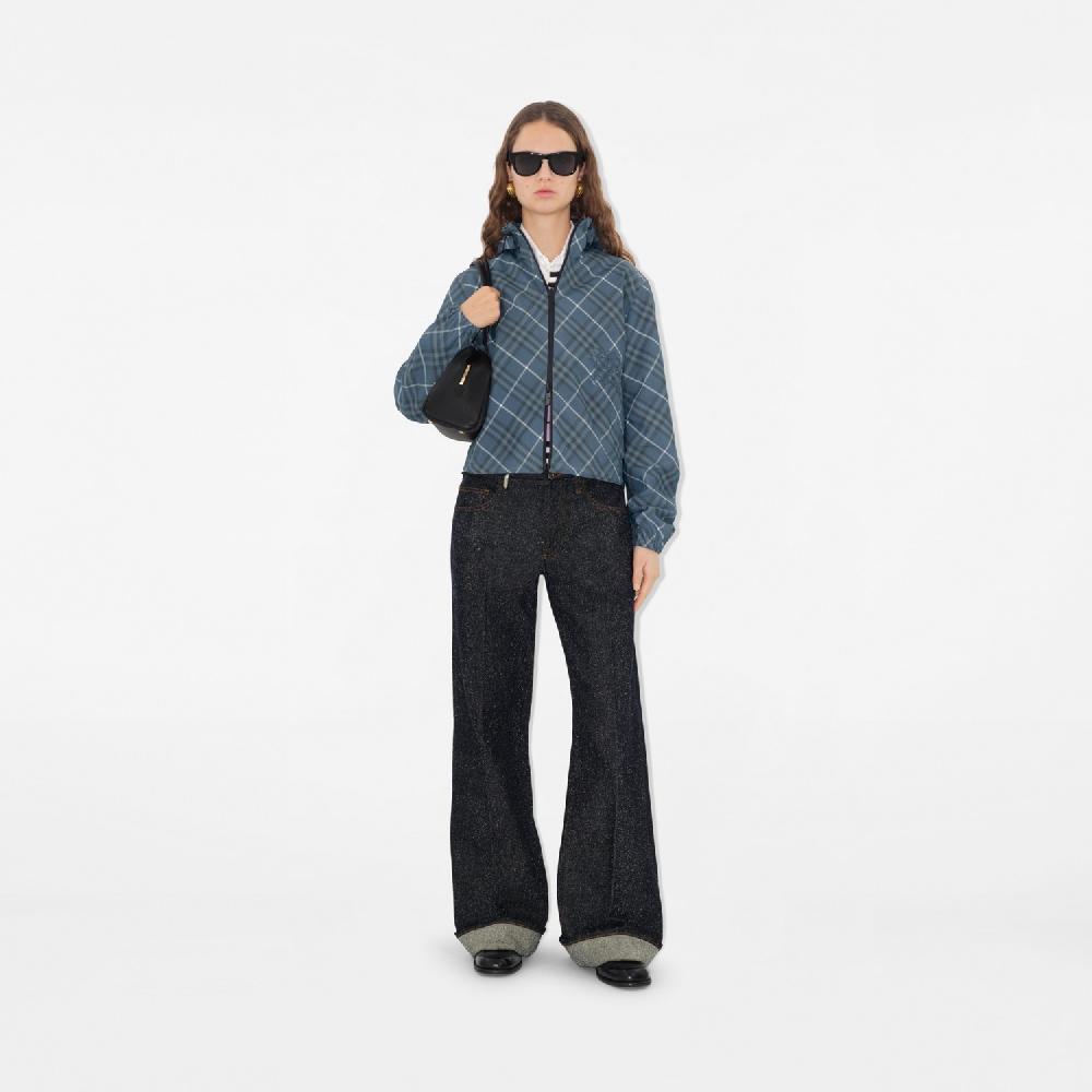 Burberry Chaqueta cropped reversible CheckPrecio 1.390 00 € Novedades Tienda