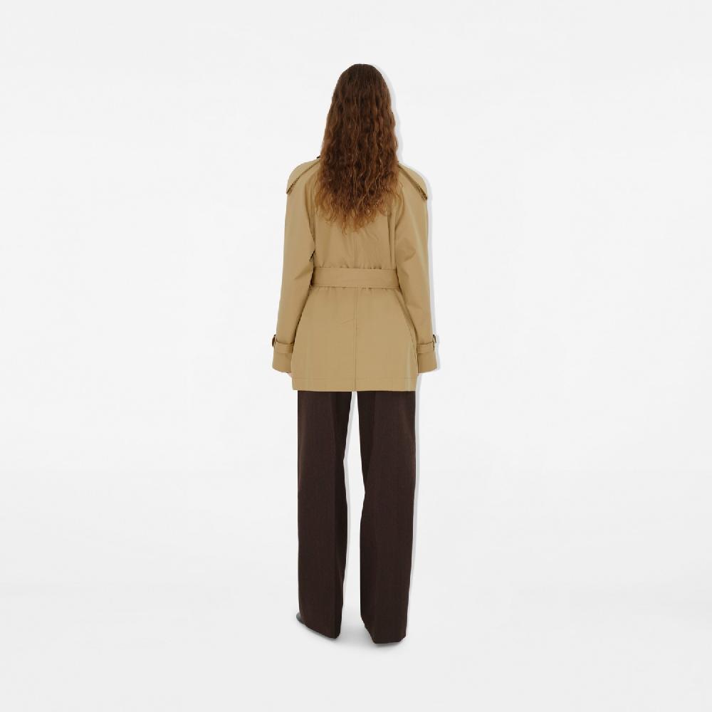 Burberry Chaqueta estilo trench coat en algodón de gabardinaPrecio 1.790 00 € Envío gratis
