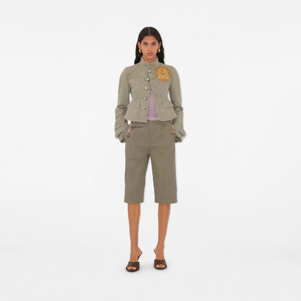 Burberry Pantalones piratas en algodónPrecio 990 00 € Novedades Último día