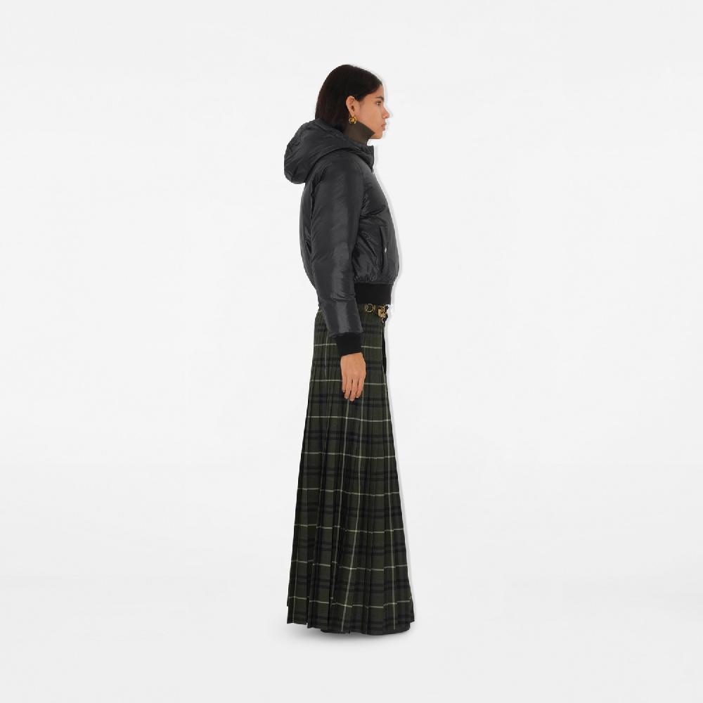 Burberry Cazadora bomber en nailonPrecio 1.490 00 € Devoluciones gratuitas