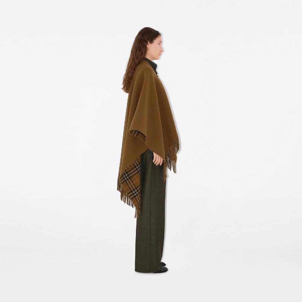 Burberry Capa en lana CheckPrecio 1.250 00 € Rebajas de fábrica