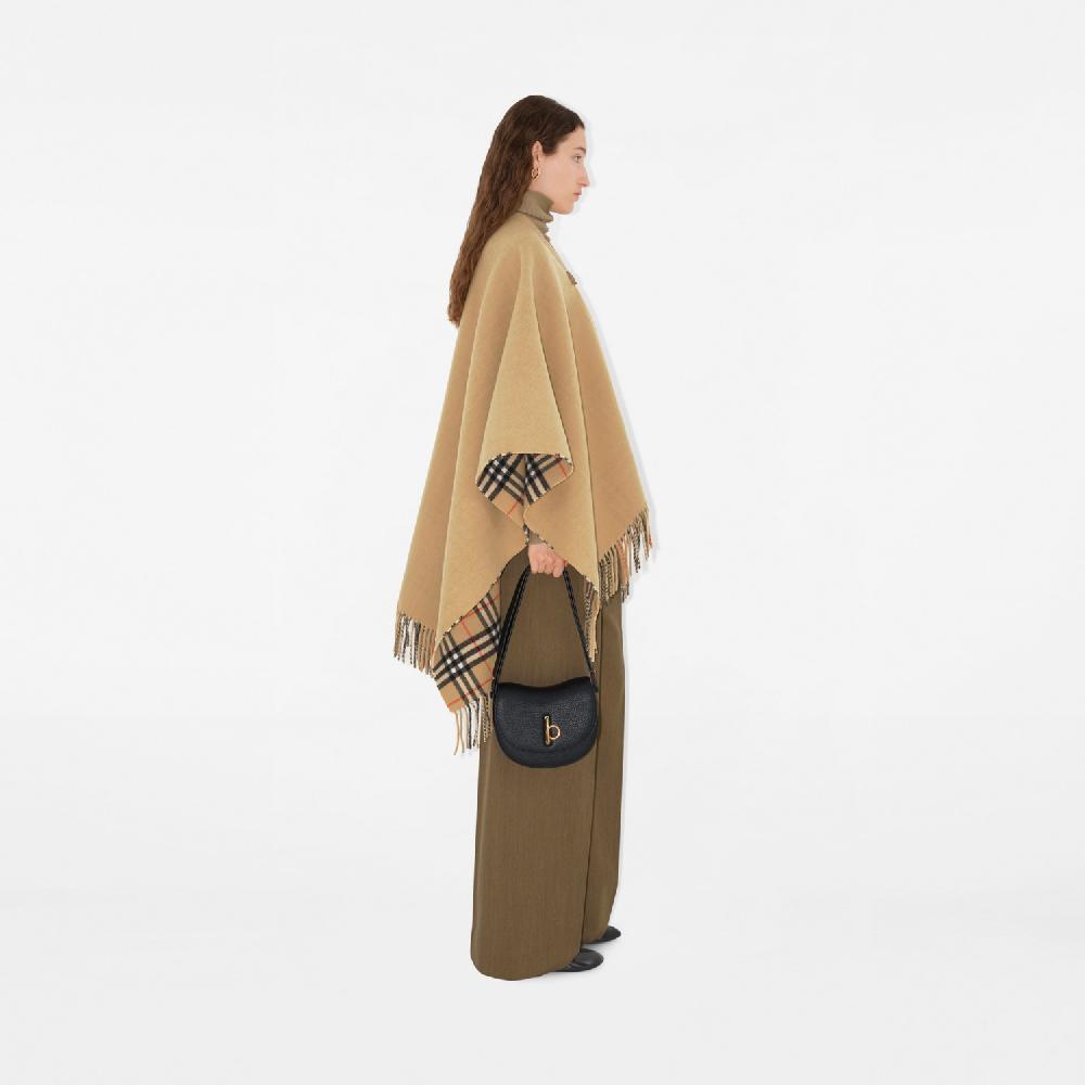 Burberry Capa en lana CheckPrecio 1.250 00 € Los más vendidos