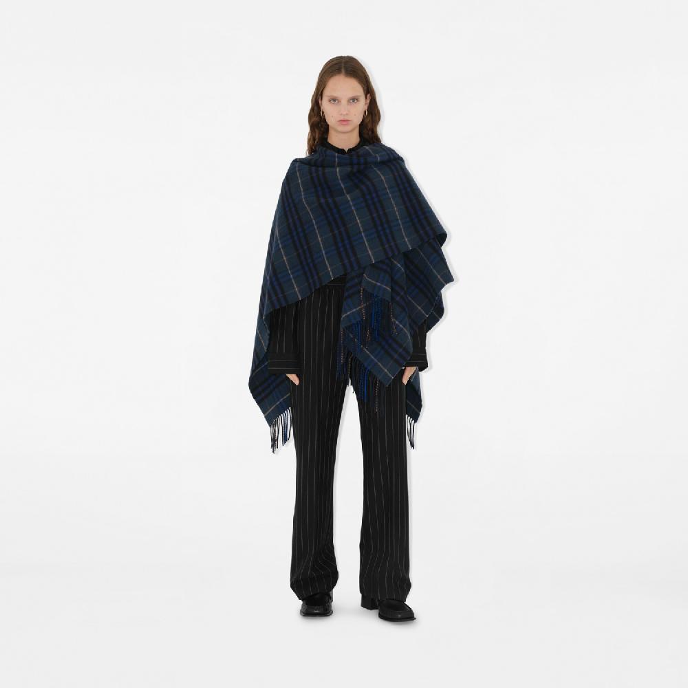 Burberry Capa en lana y cachemir CheckPrecio 990 00 € Ventas relámpago