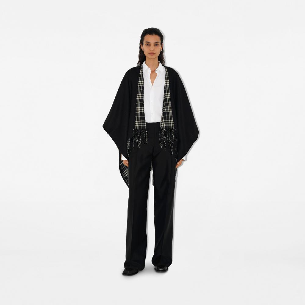 Burberry Capa reversible en lana CheckPrecio 890 00 € Últimos 3 días