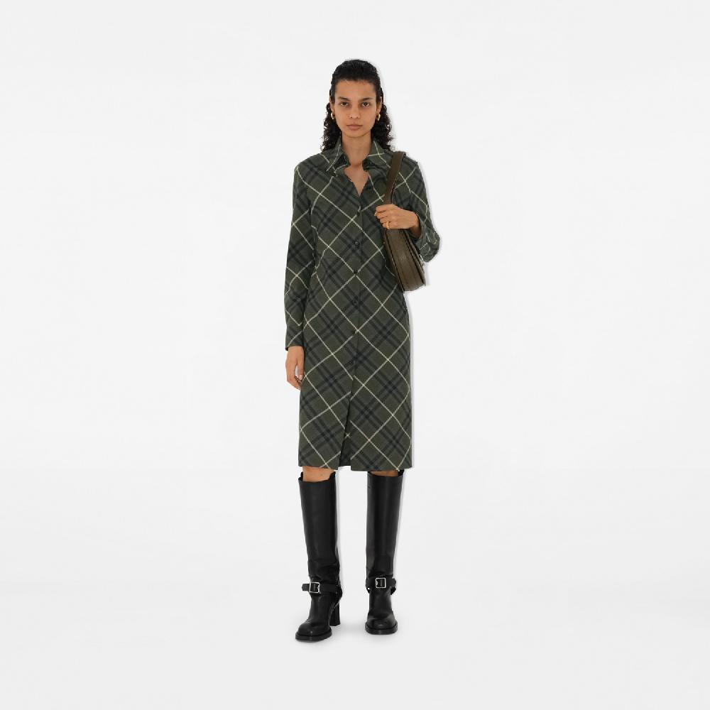 Burberry Vestido camisero en mezcla de lana CheckPrecio 1.250 00 € Pasarela Promoción trimestral