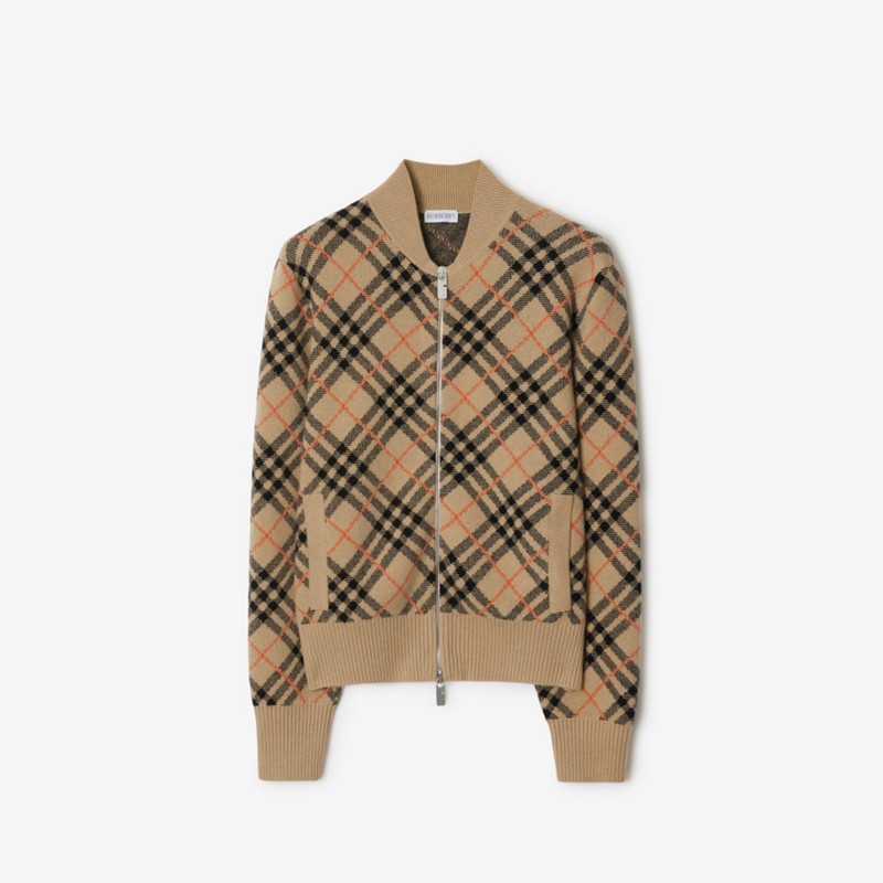 Burberry Cazadora bomber en cachemir CheckPrecio 1.590 00 € ÚLTIMAS EDICIONES