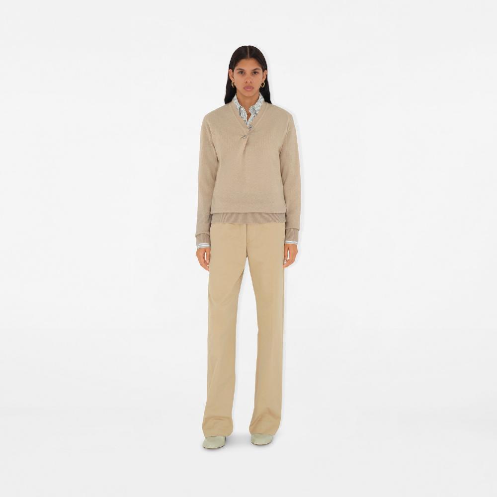 Burberry Jersey en cachemirPrecio 1.250 00 € Promoción trimestral