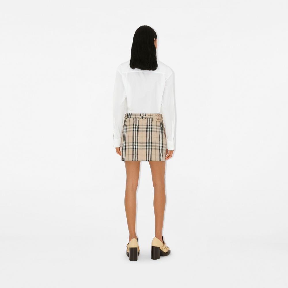 Burberry Minifalda en tejido vaquero CheckPrecio 760 00 € Envío internacional gratuito