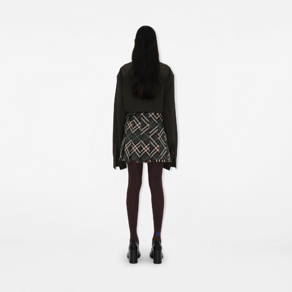 Burberry Minifalda escocesa en mezcla de lana CheckPrecio 1.090 00 € Limitado a 3 días