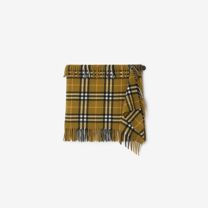 Burberry Falda estilo bufanda en lana y cachemir CheckPrecio 1.090 00 € Pasarela