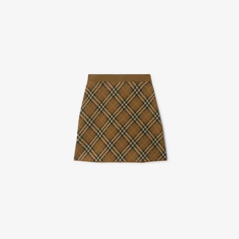 Burberry Minifalda en mezcla de lana CheckPrecio 890 00 € Pasarela