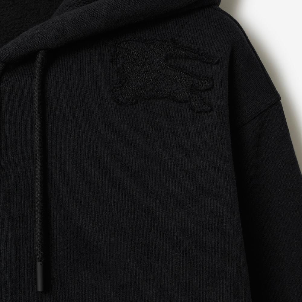Burberry Sudadera en algodón con capucha y cremalleraPrecio 640 00 € ÚLTIMAS EDICIONES