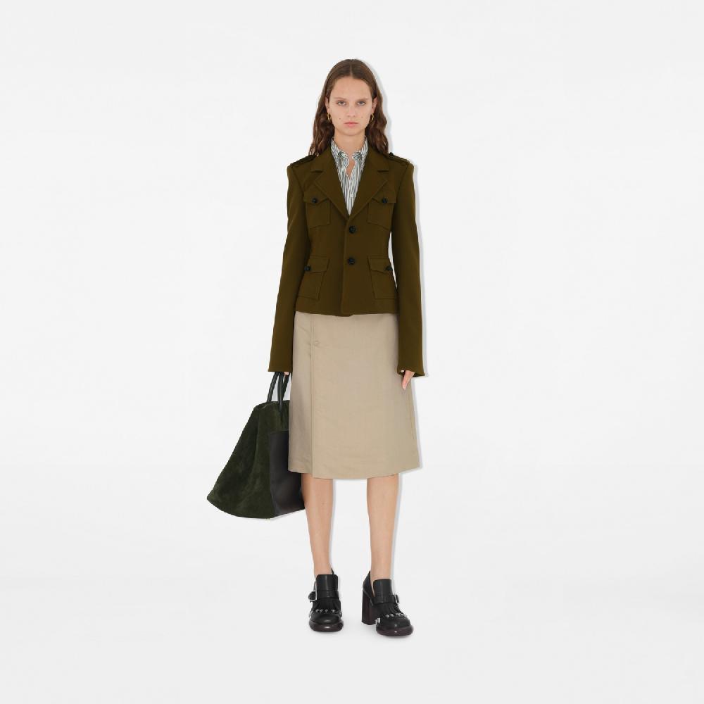 Burberry Chaqueta de vestir en mezcla de nailon y lanaPrecio 2.290 00 € Oferta especial de fábrica