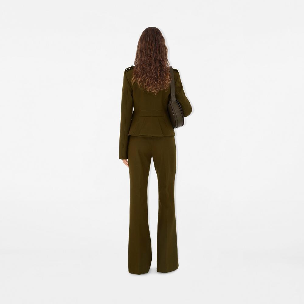 Burberry Pantalones de vestir en mezcla de nailon y lanaPrecio 1.090 00 € Promoción trimestral