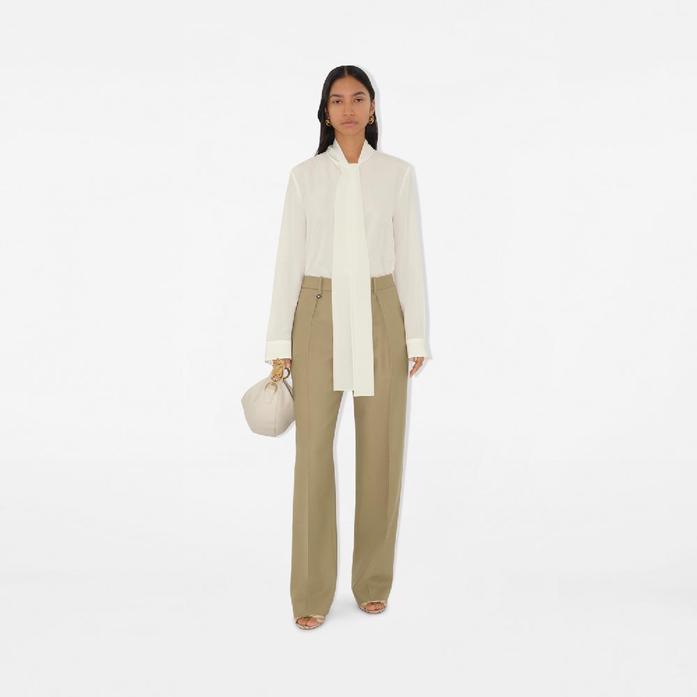 Burberry Pantalones de vestir en lanaPrecio 1.090 00 € Liquidación