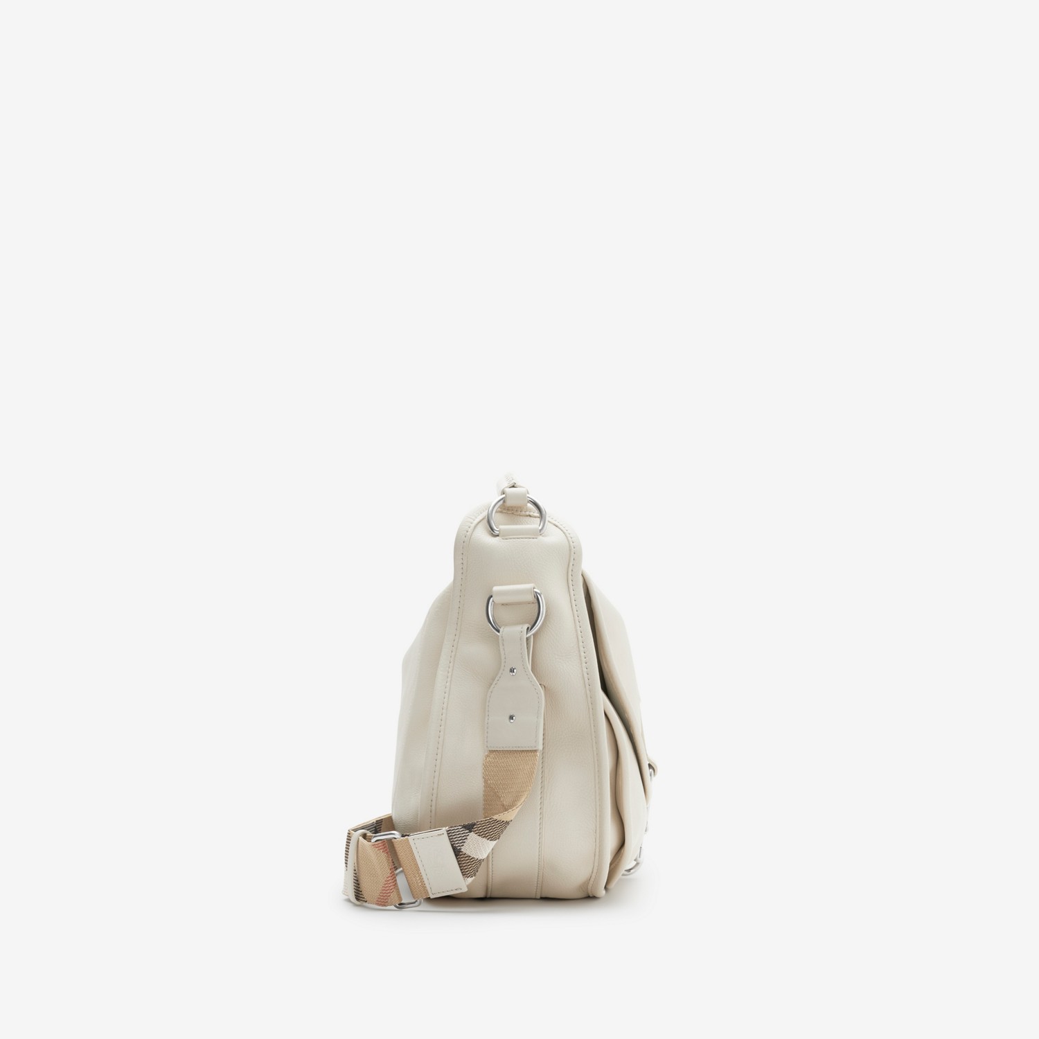Burberry Bolso messenger B Clip medianoPrecio 2.290 00 € Pasarela Descuento por venta flash