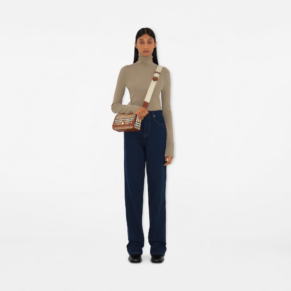 Burberry Bolso Note con asa superiorPrecio 1.390 00 € Outlet online