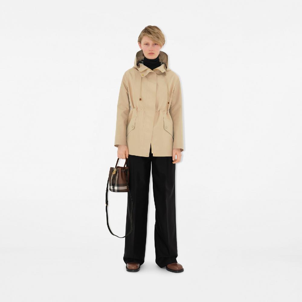 Burberry Minibolso bombonera TBPrecio 1.150 00 € Tienda
