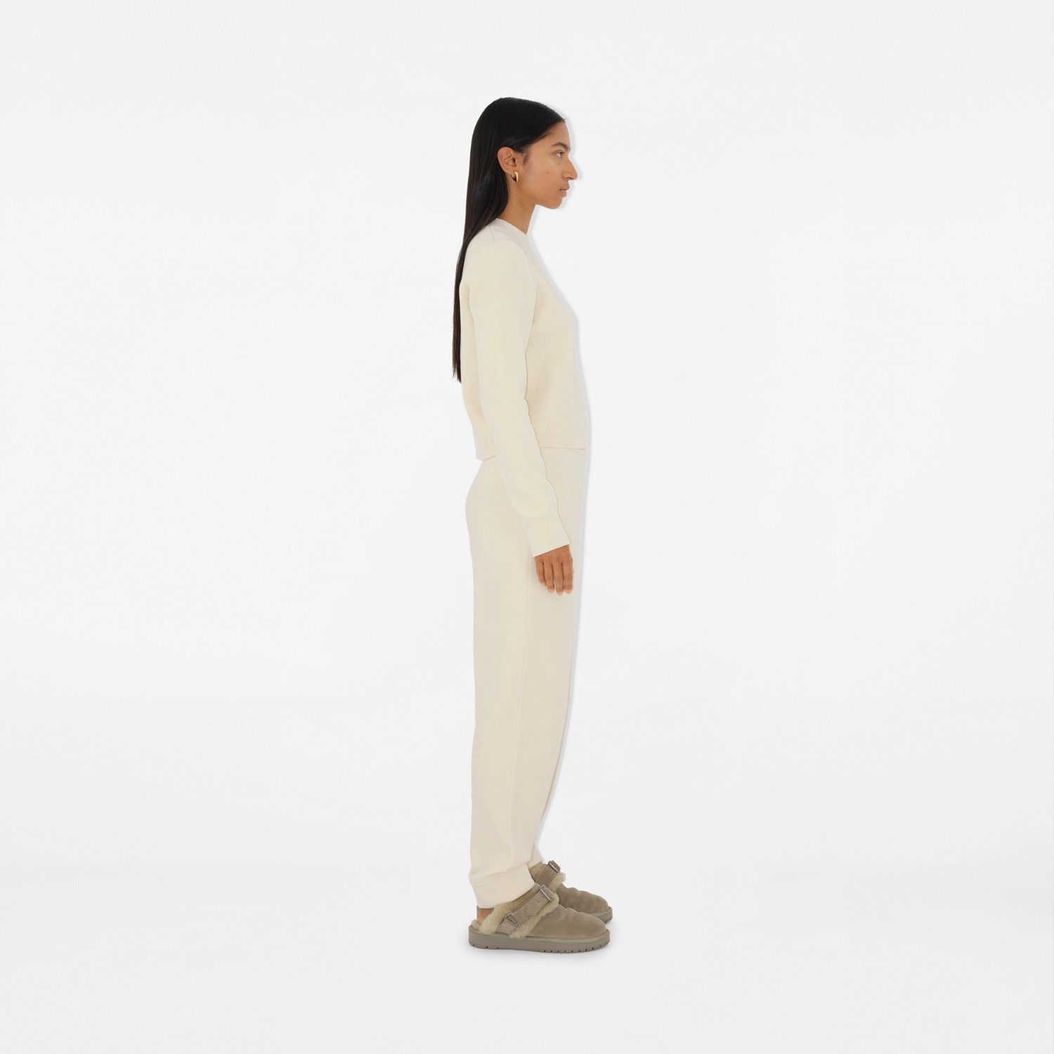 Burberry Pantalones de jogging en mezcla de algodón y lanaPrecio 990 00 € Liquidación
