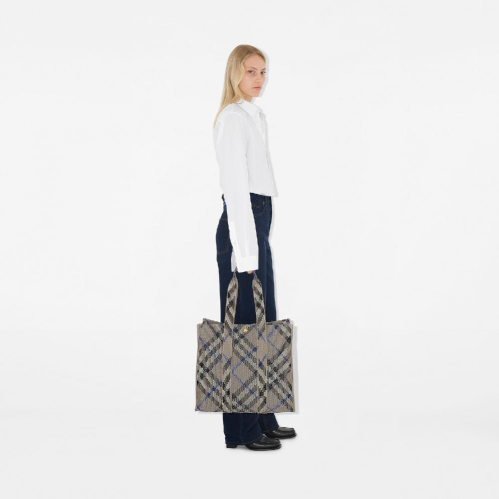 Burberry Bolso tote mediano en tejido CheckPrecio 1.590 00 € Rebajas online
