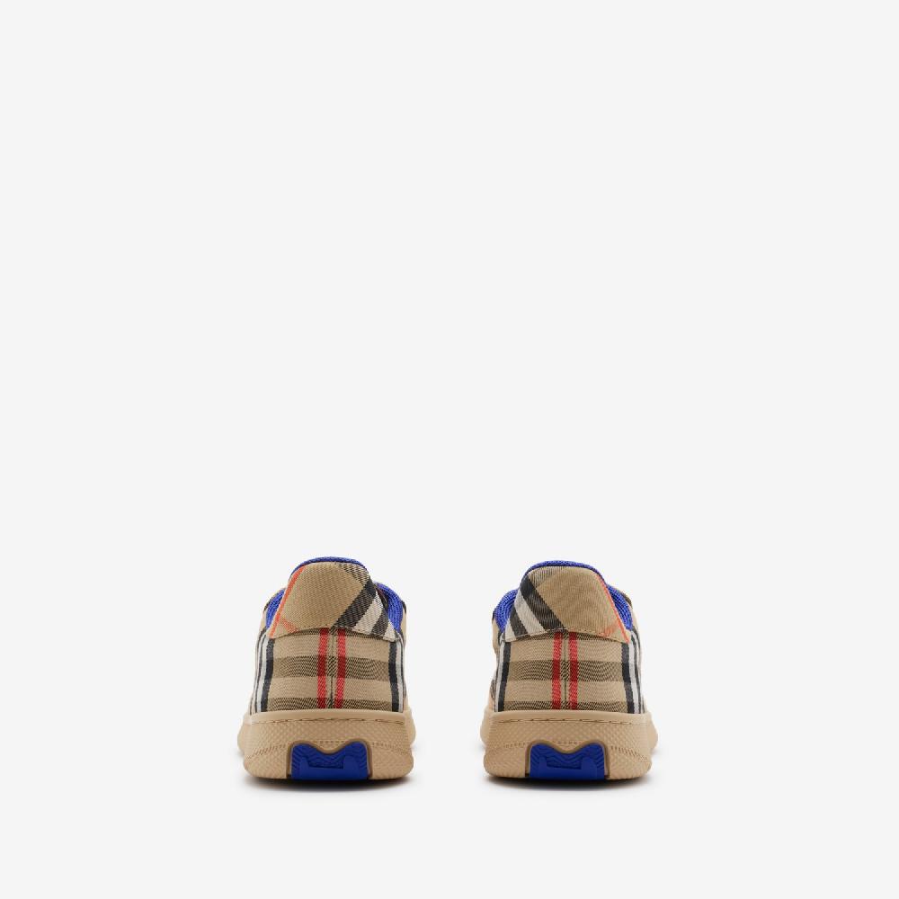 Burberry Zapatillas deportivas Terrace CheckPrecio 550 00 € Últimos 3 días