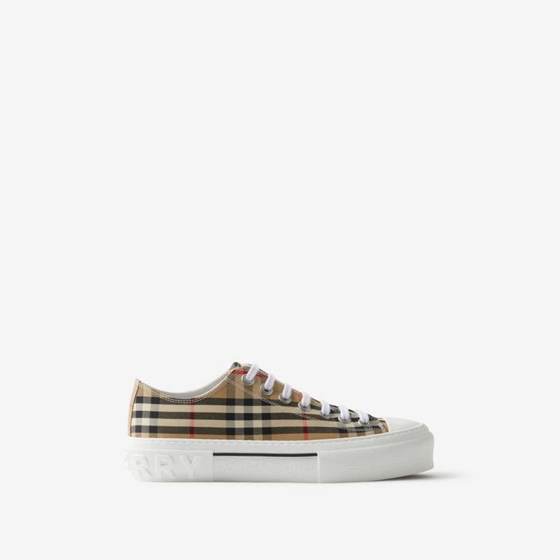 Burberry Zapatillas deportivas en algodón CheckPrecio 550 00 € Precio de fábrica