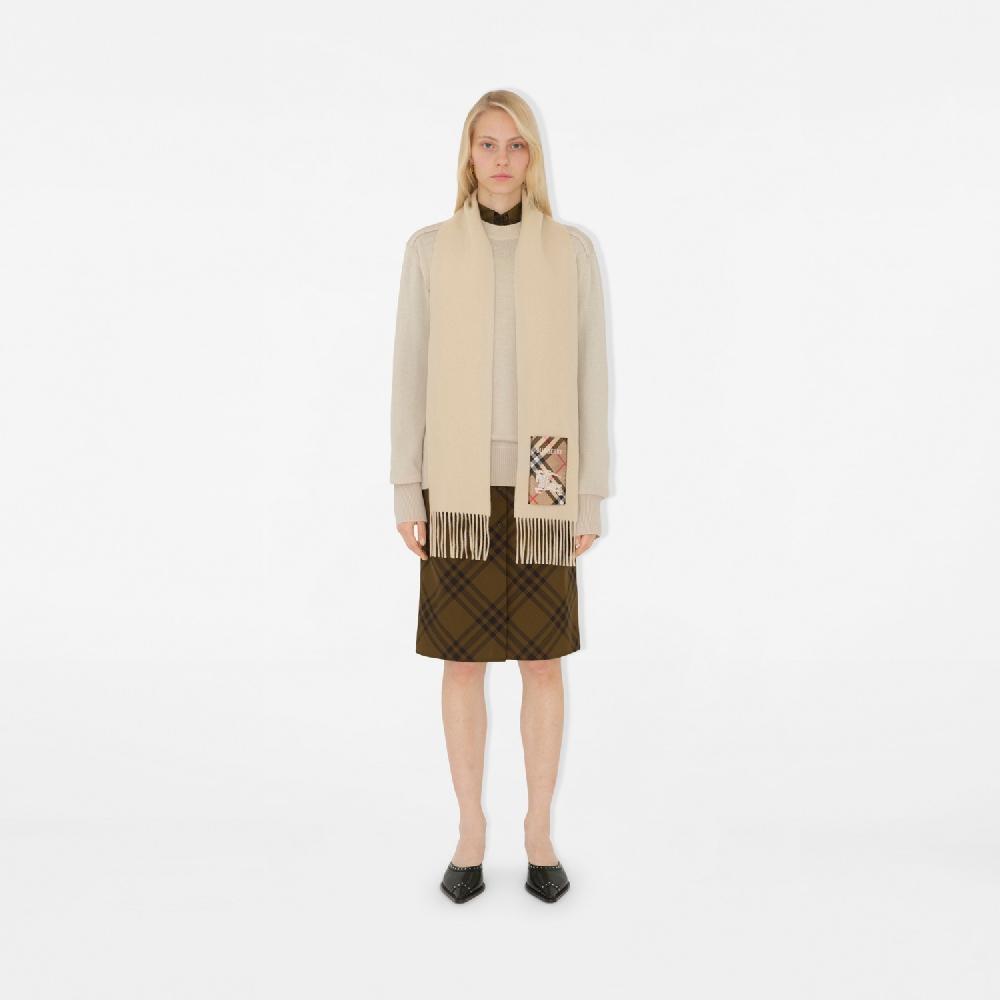 Burberry Bufanda en cachemir con aplique CheckPrecio 420 00 € Rebajas baratas