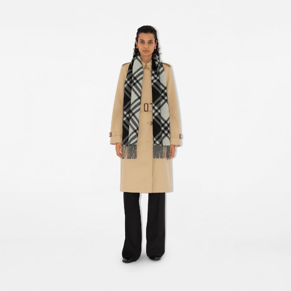 Burberry Bufanda en cachemir CheckPrecio 490 00 € Tienda