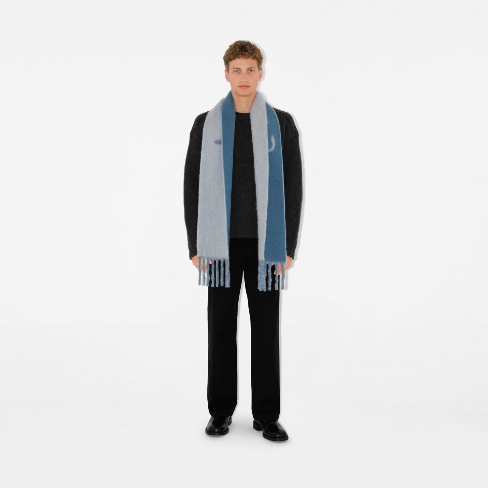 Burberry Bufanda reversible en mezcla de alpaca y lana con logotipoPrecio 290 00 € Probador virtual Oferta especial