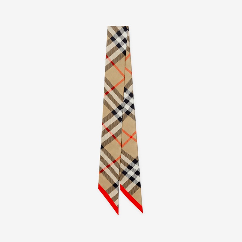 Burberry Pañuelo estrecho en seda CheckPrecio 190 00 €