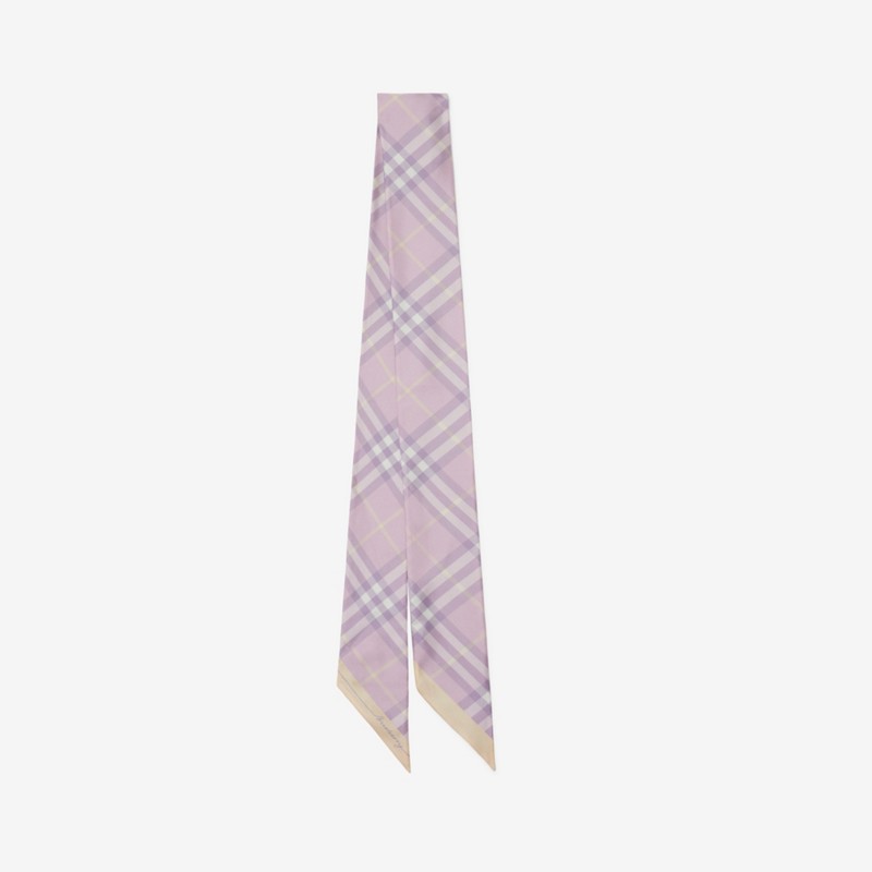 Burberry Pañuelo estrecho en seda con motivos Check contrastantesPrecio 190 00 € Novedades