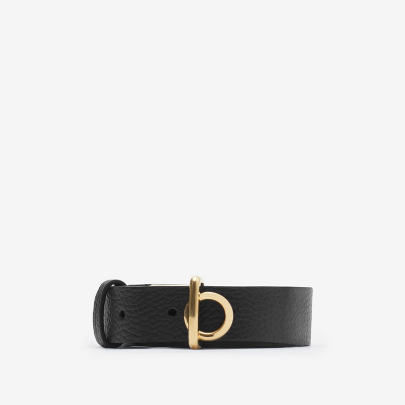 Burberry Leather Rocking Horse BeltPrecio 390 00 € Personalizable con iniciales Gran oferta