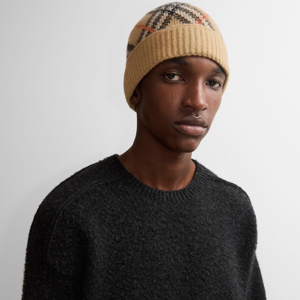 Burberry Gorro en cachemir CheckPrecio 320 00 € Últimos 2 días