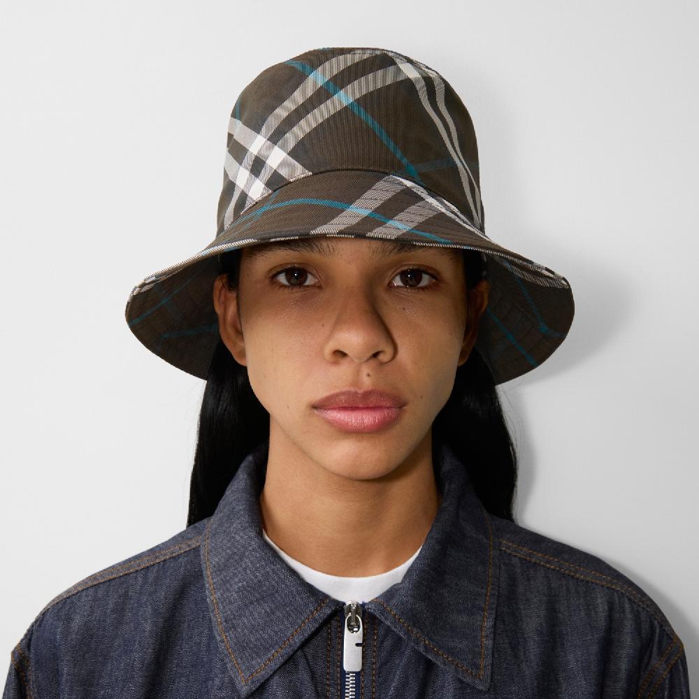 Burberry Sombrero de pesca Check con EKDPrecio 390 00 € Grandes descuentos