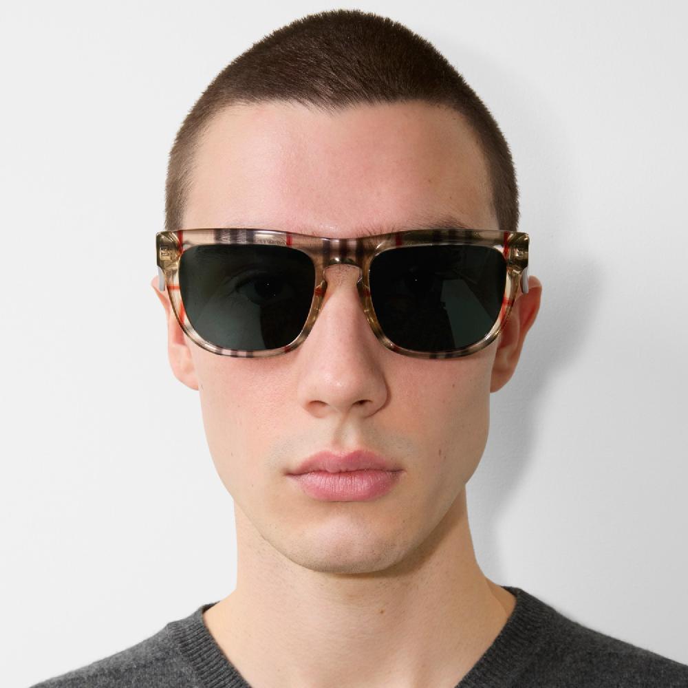 Burberry Gafas de sol con montura cuadrada CheckPrecio 210 00 € Personalizable con iniciales Liquidación
