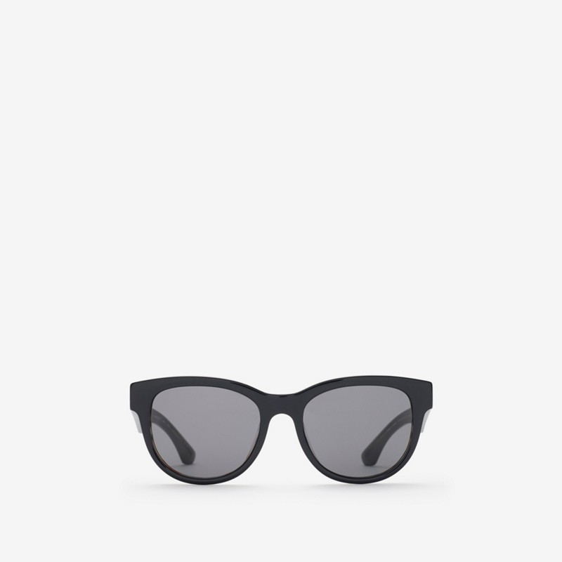 Burberry Gafas de sol con montura redonda a cuadrosPrecio 210 00 € Personalizable con iniciales