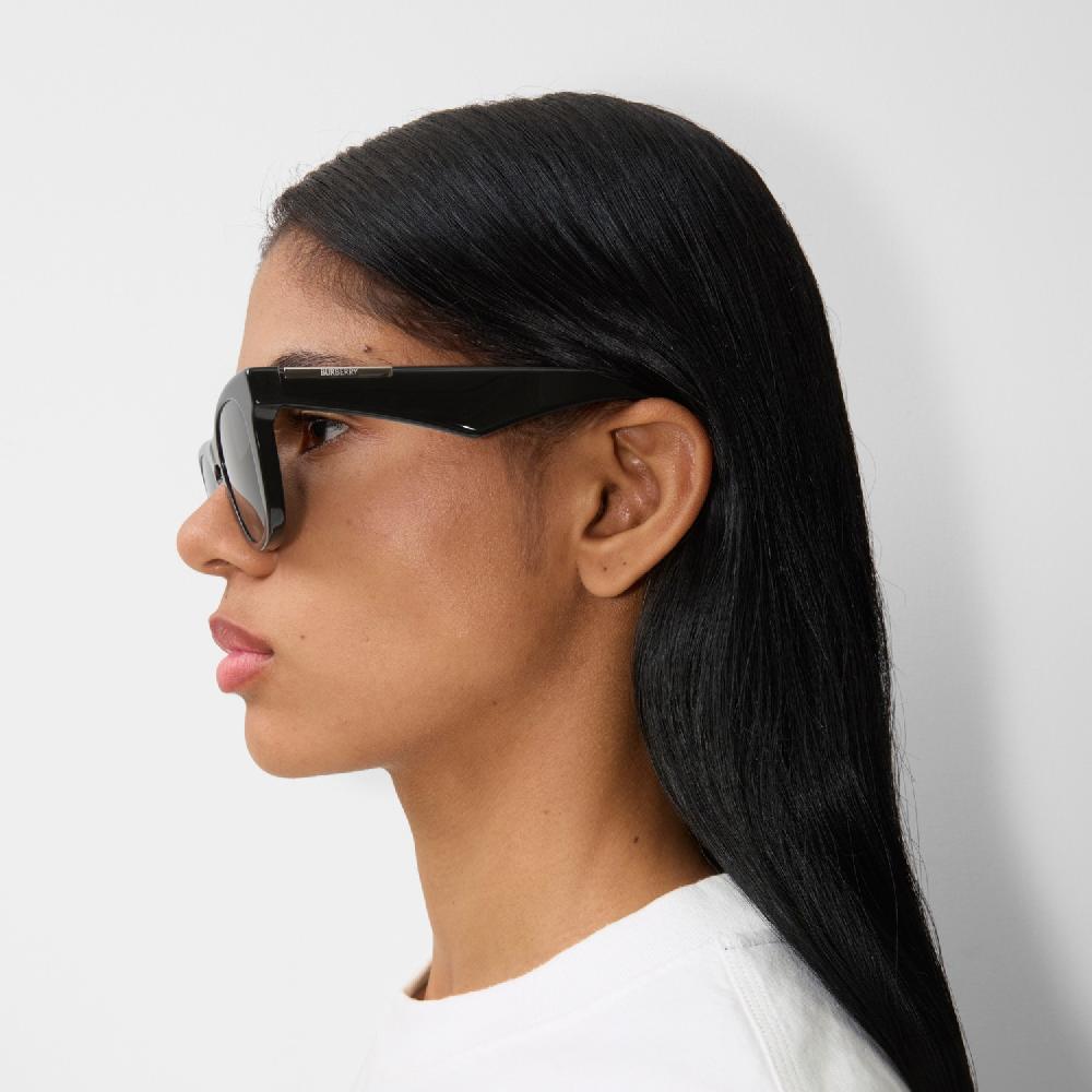 Burberry Gafas de sol ArchPrecio 270 00 € Limitado a 3 días