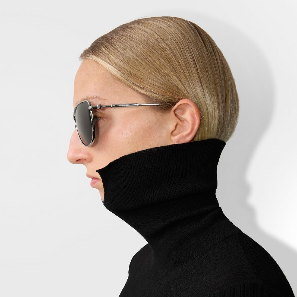 Burberry Gafas de sol con montura cuadrada metálica y logotipoPrecio 250 00 € Personalizable con iniciales Precio ultrabajo