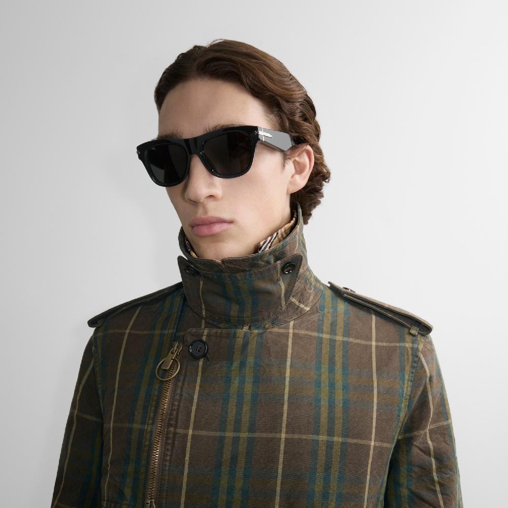 Burberry Gafas de sol Logo Bar cuadradasPrecio 370 00 € 2025