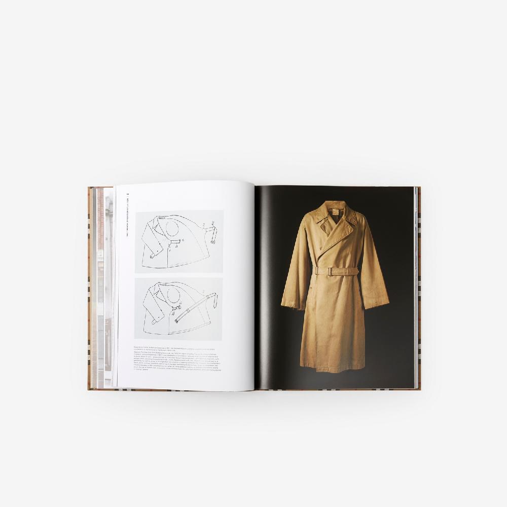 Burberry El libro de BurberryPrecio 195 00 € Últimos 2 días