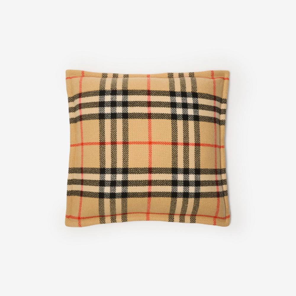 Burberry Cojín en lana y cachemir CheckPrecio 660 00 € Promoción por tiempo limitado