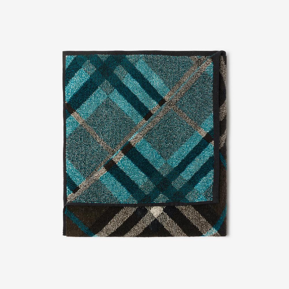 Burberry Toalla en algodón CheckPrecio 480 00 € Ahorra y exporta