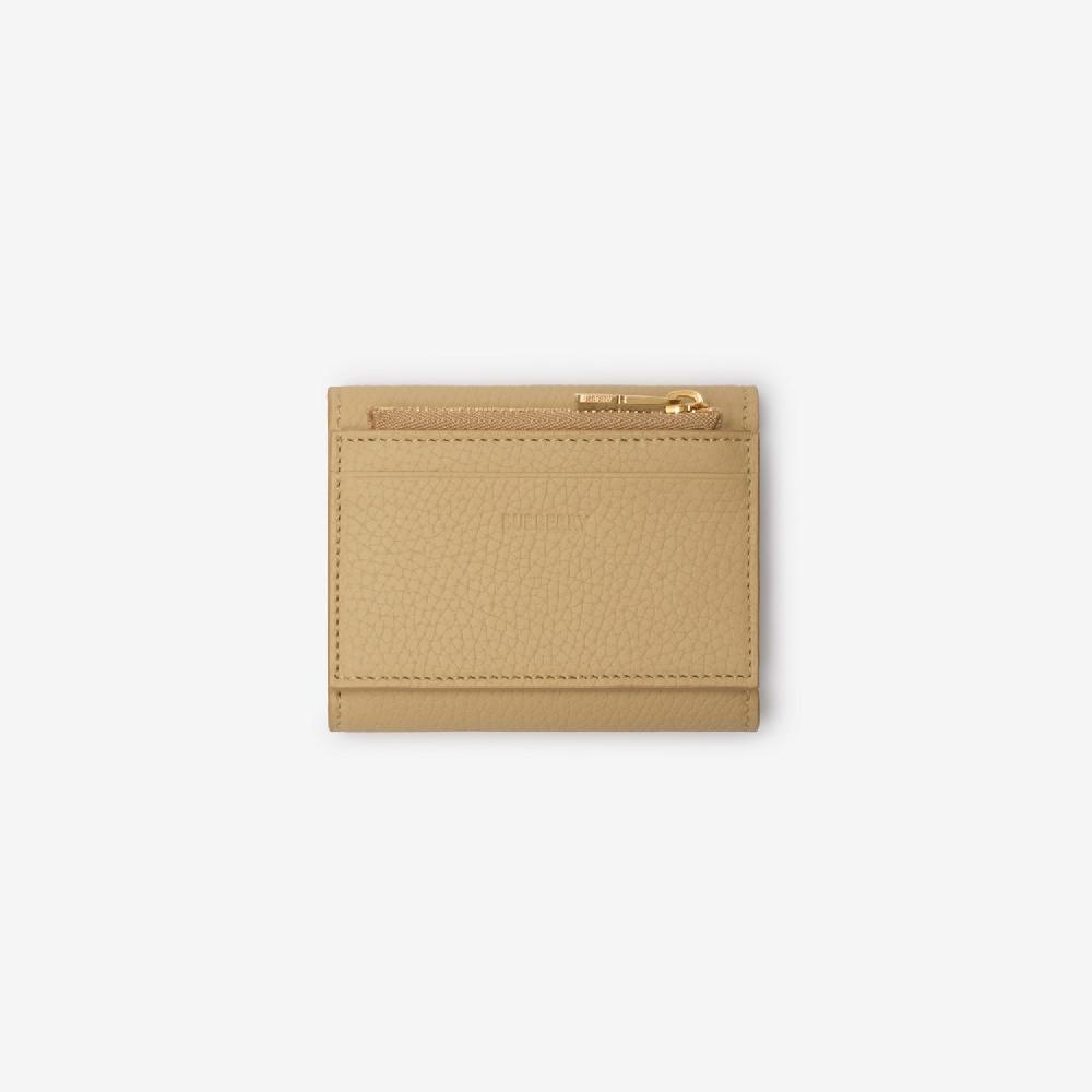 Burberry Cartera B ShieldPrecio 590 00 € Personalizable con iniciales Oferta especial