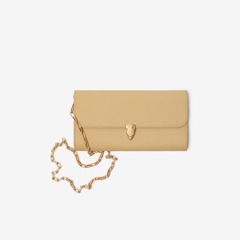 Burberry Cartera con asa de cadena y motivo B ShieldPrecio 1.050 00 € Personalizable con iniciales Outlet online